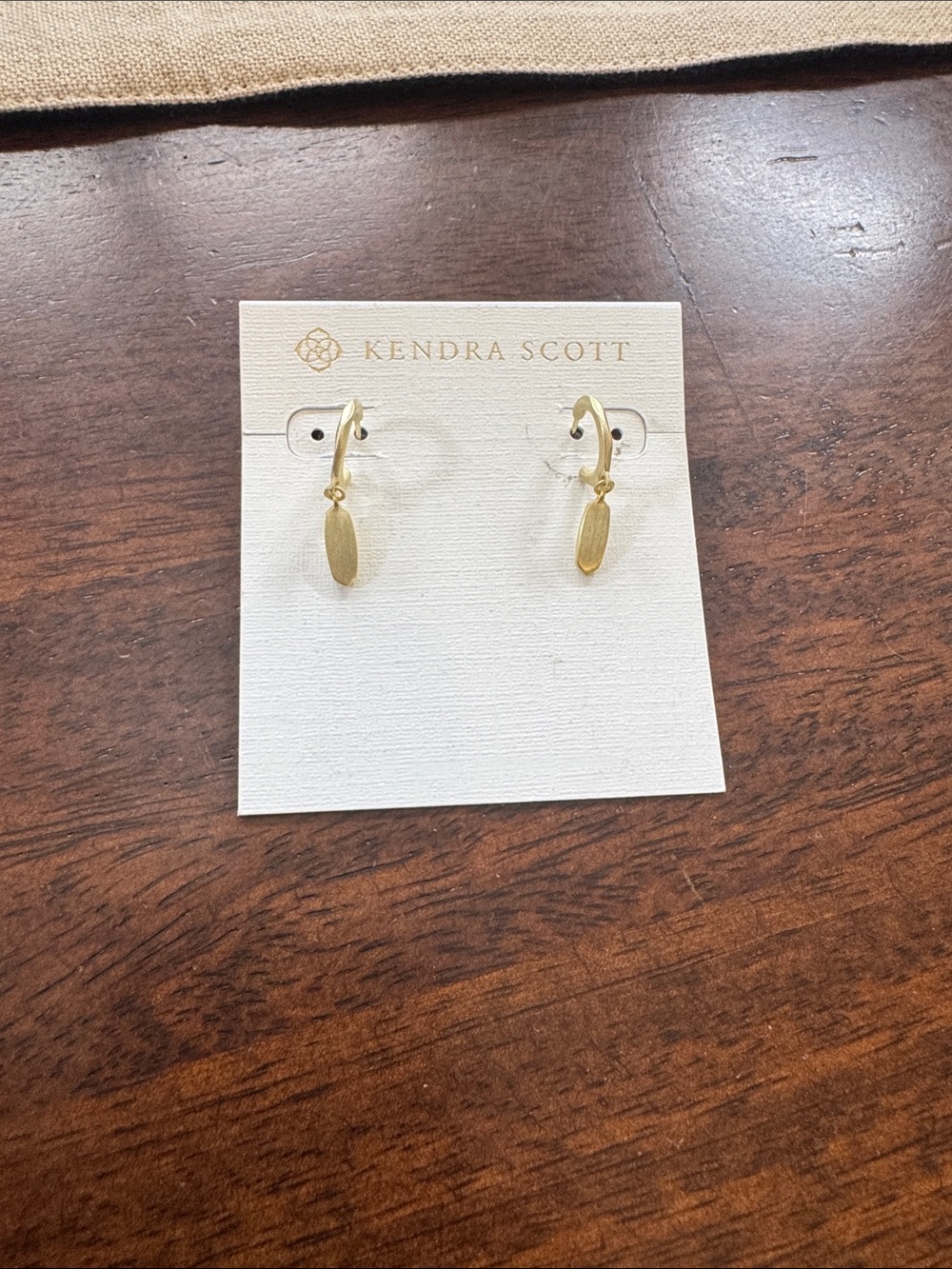 Kendra Scott Gold Fern Huggies